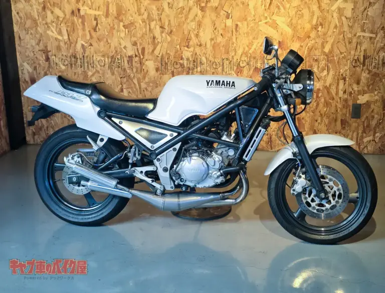 YAMAHA-R1-Z-4zVJ5i-1